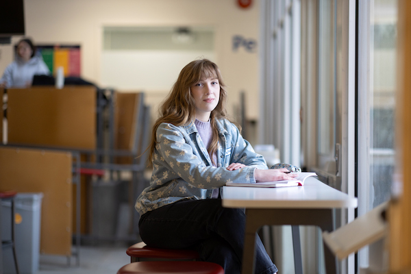 Sophie H. studying