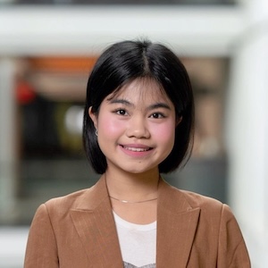 Jasmine L. headshot